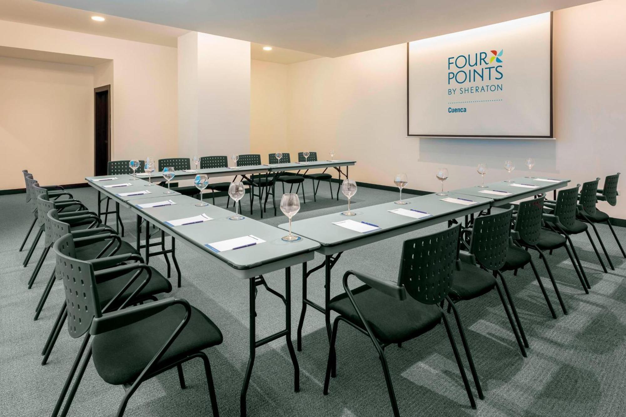 Four Points By Sheraton Cuenca Exterior foto Meeting room